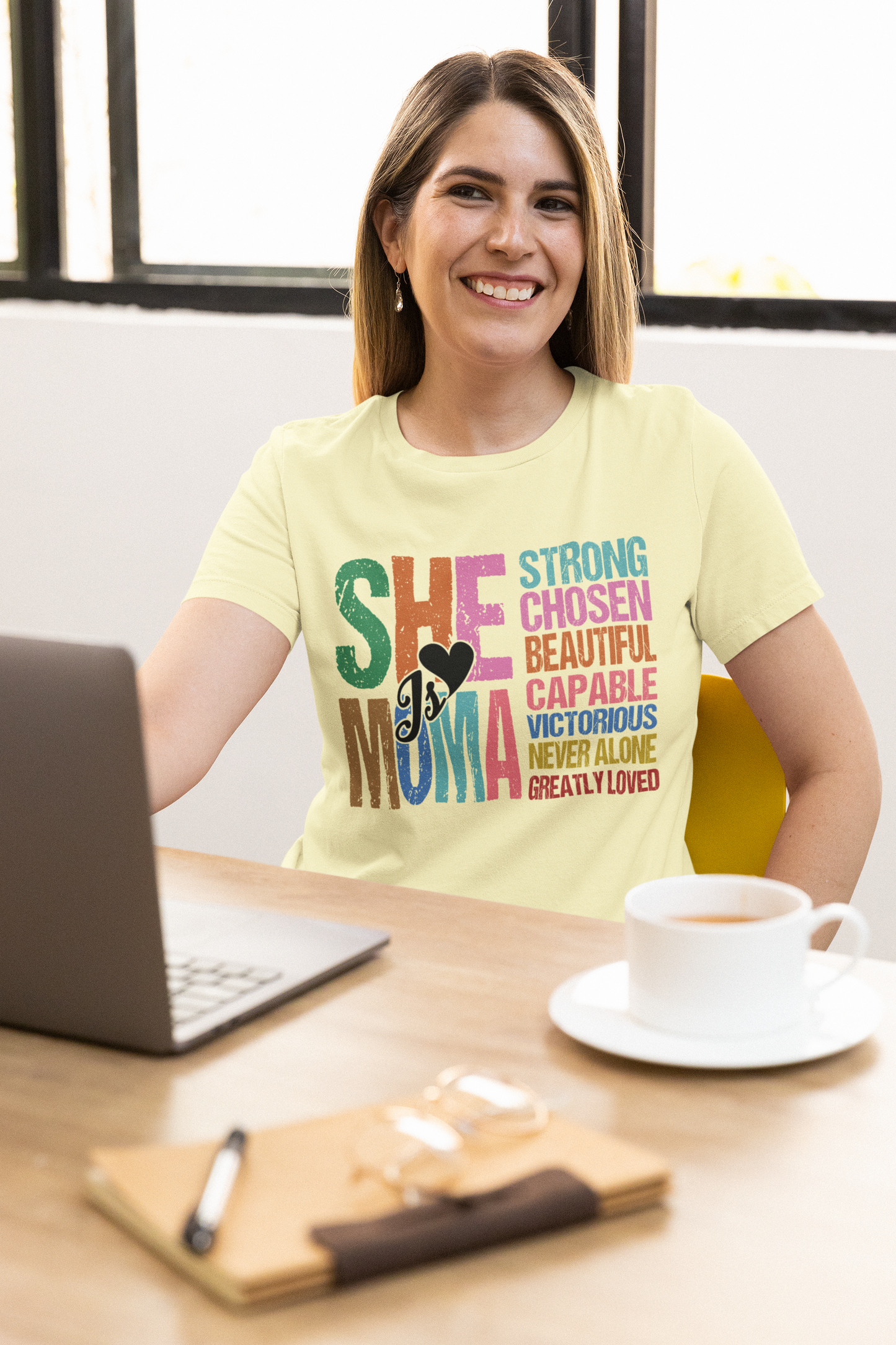 SHE IS MOMA t-shirt